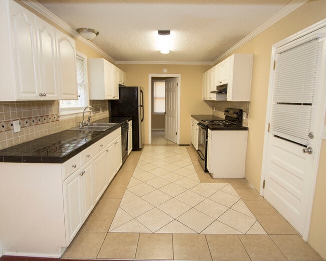Photo - 286 Woodwinds Dr