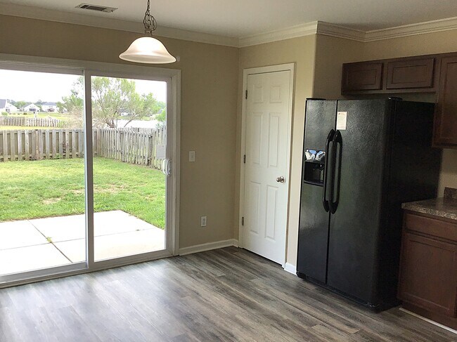 Photo - 22 Laurel Ln