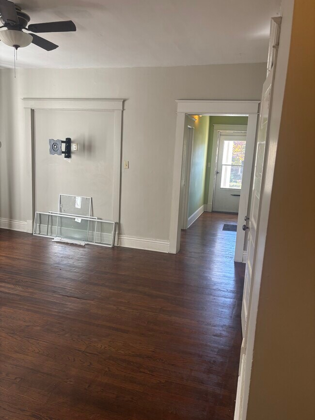 Photo - 161 N Keats Ave Unit 1