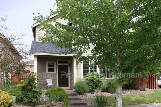 Building Photo - 2335 NW Laura Vis Dr Rental