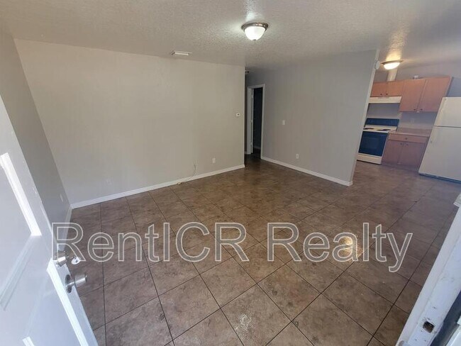 Photo - 1611 Miller Ave