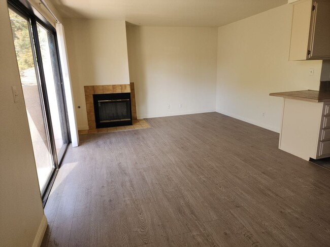 Photo - 3747 Kelton Ave.