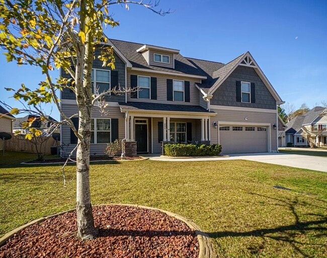 Photo - 205 Holmes Point Ct