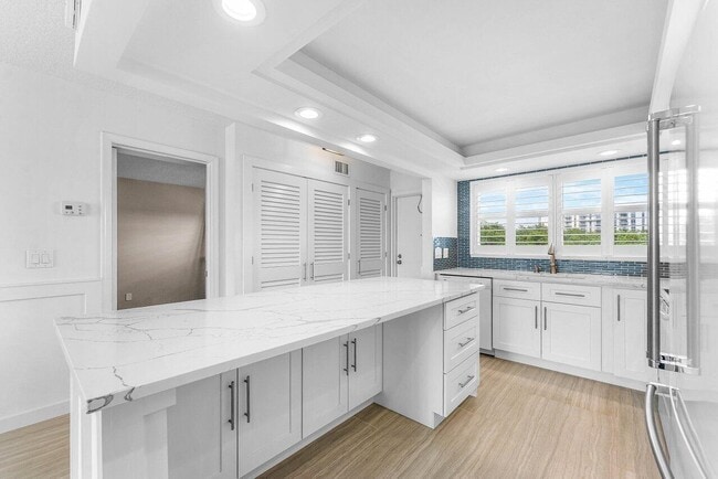 Photo - 2004 S Federal Hwy Unit D403