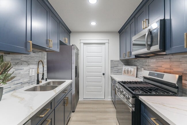 Building Photo - 3618 Tamfield Dr