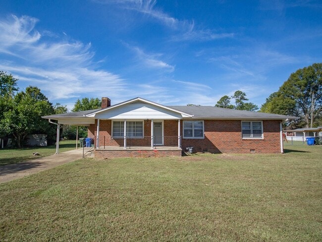 Building Photo - Great Location in Athens City