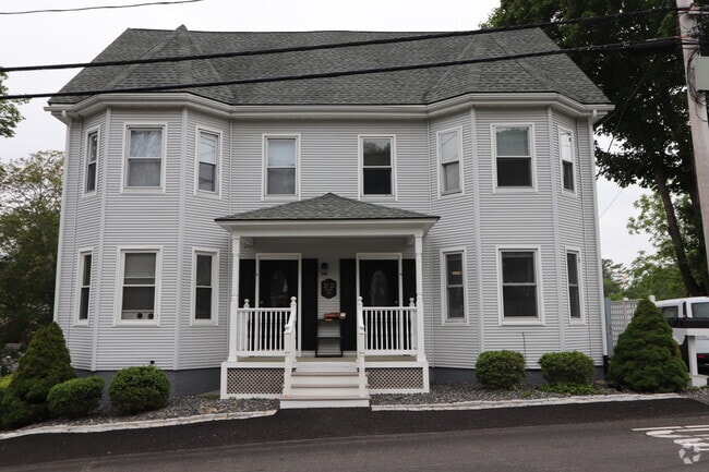 Building Photo - 22 Whipple Rd Unit 20-A Rental