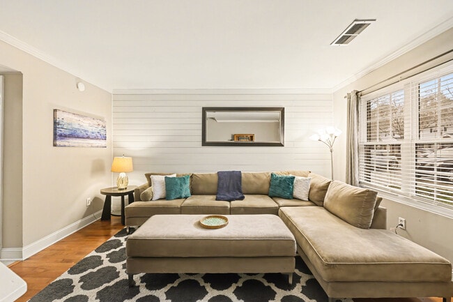 Photo - 507 Stinson Dr