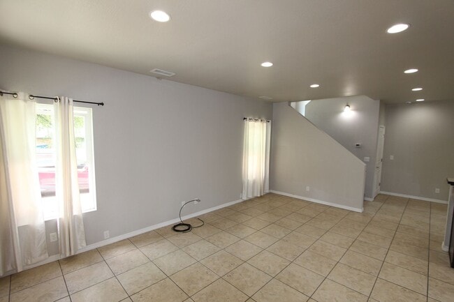 504 S O'Leary St