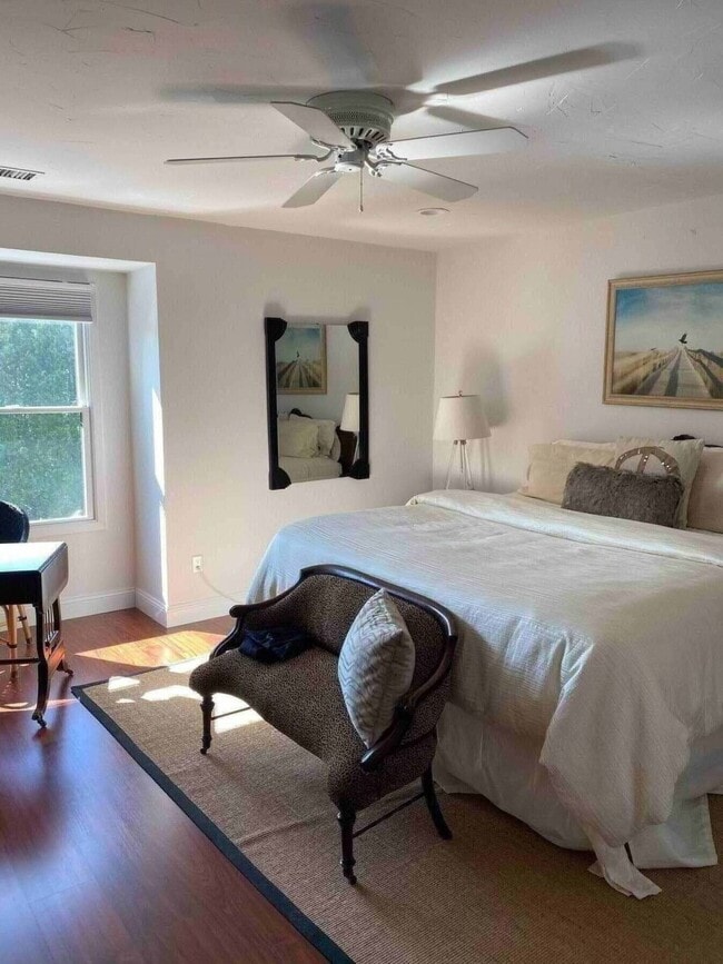 Photo - 50 Hubbard Ln