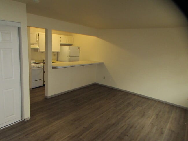 130 N Hancock St