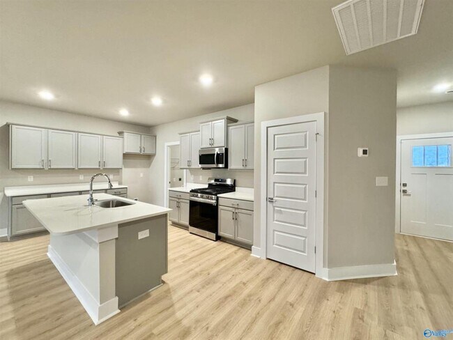 Photo - 6103 Ruby Grace Cir SE