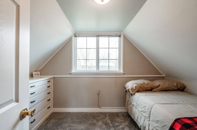 Photo - 1408 Lawrence St