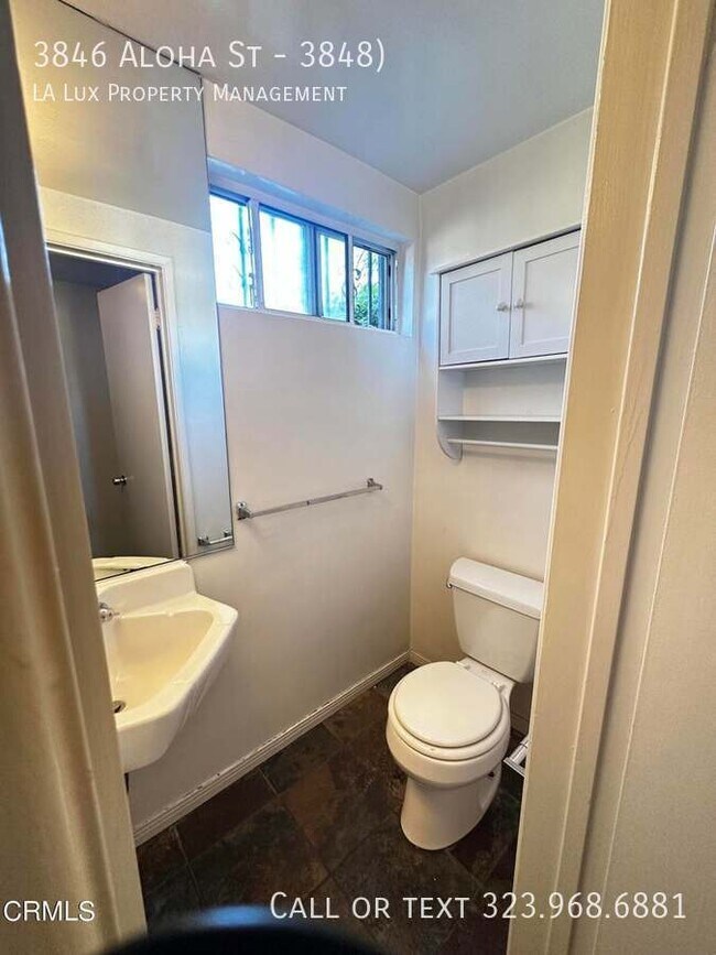 Photo - 3846 Aloha St Unit 3848)