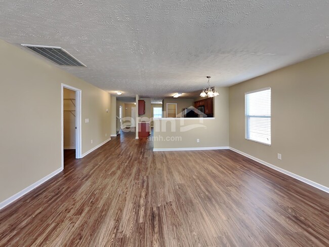 Photo - 3340 Blaze Dr