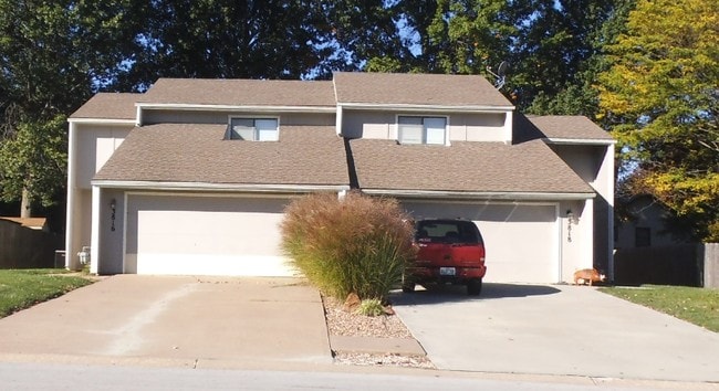 Woods Chapel Duplexes