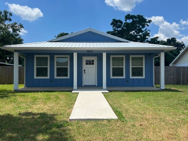 Building Photo - 5513 19th St Rental
