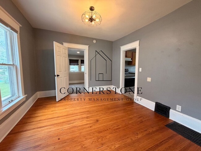 Photo - 4 Bedroom 2 Bathroom Home with Great Back Deck! $1300