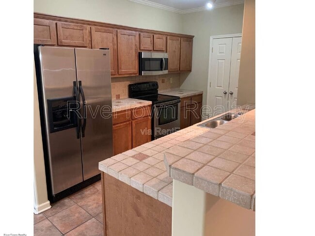 Photo - 645 Gookin Pl Unit 201