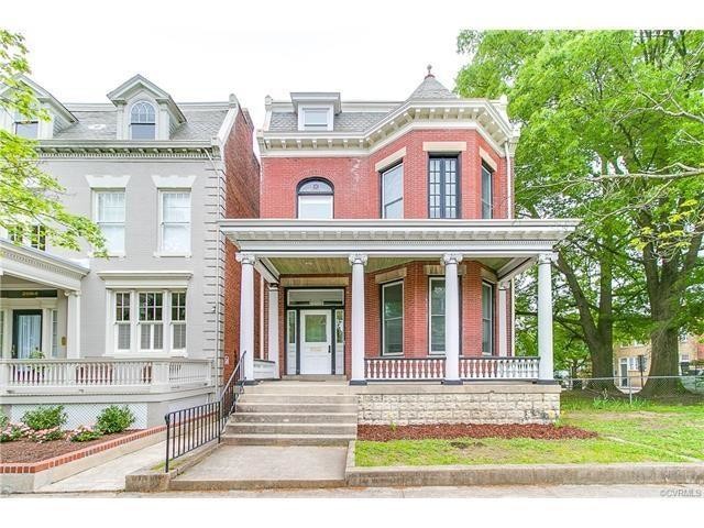 Building Photo - 2602 W Grace St