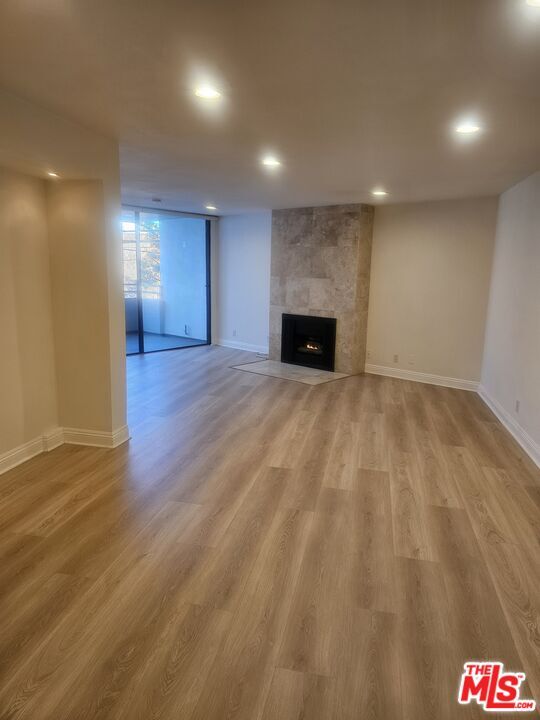 Photo - 15480 Antioch St Unidad 103A