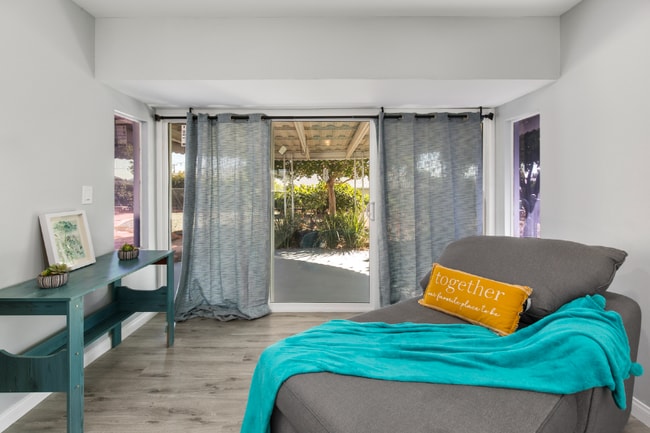 Photo - 25781 Interlechen Dr