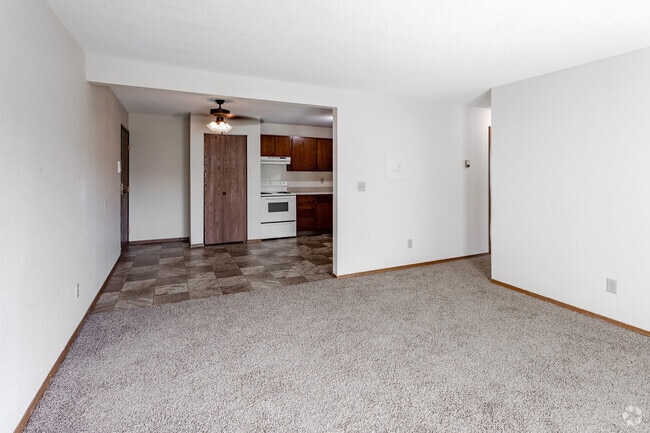 3BR, 1BA F - Living Room
