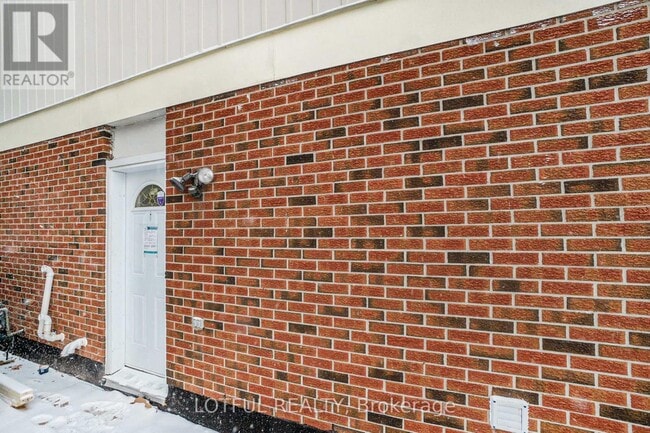 Photo - 75 Dalehurst Dr