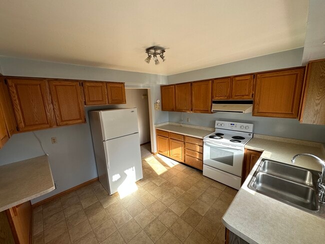 Photo - 906 S Christine St