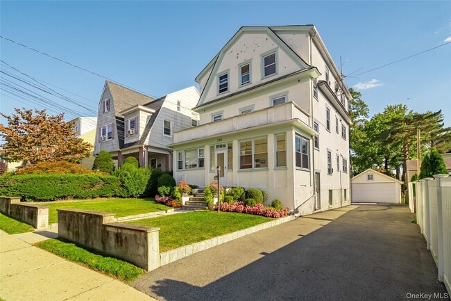 Photo - 270 Sickles Ave Unidad 2