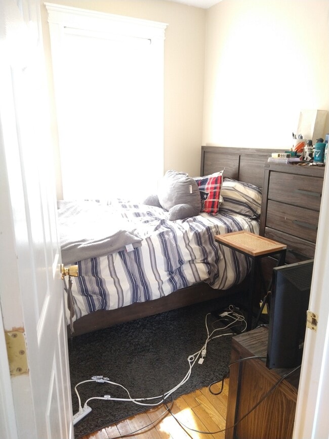 Photo - 157A Massachusetts Ave Unidad 17