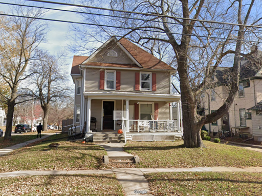 Building Photo - 628 N Linn St Unit #1 Rental
