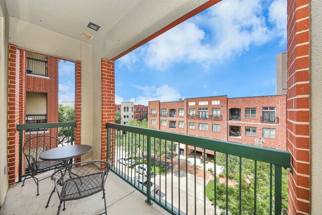 Photo - 300 St Joseph Pkwy Unit 308