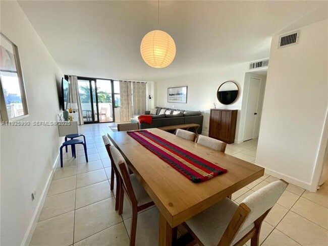 Photo - 10101 E Bay Harbor Dr Unidad 10101 E Bay Harbor Dr  402