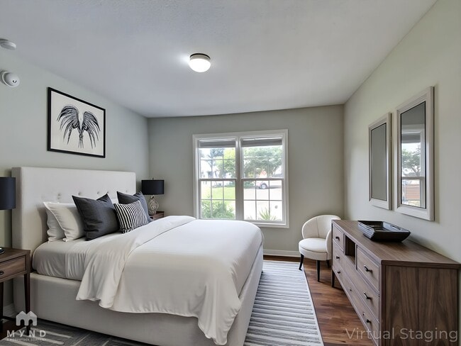 Photo - 2036 Ballston Pl