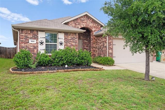 Photo - 925 Corbitt Ln