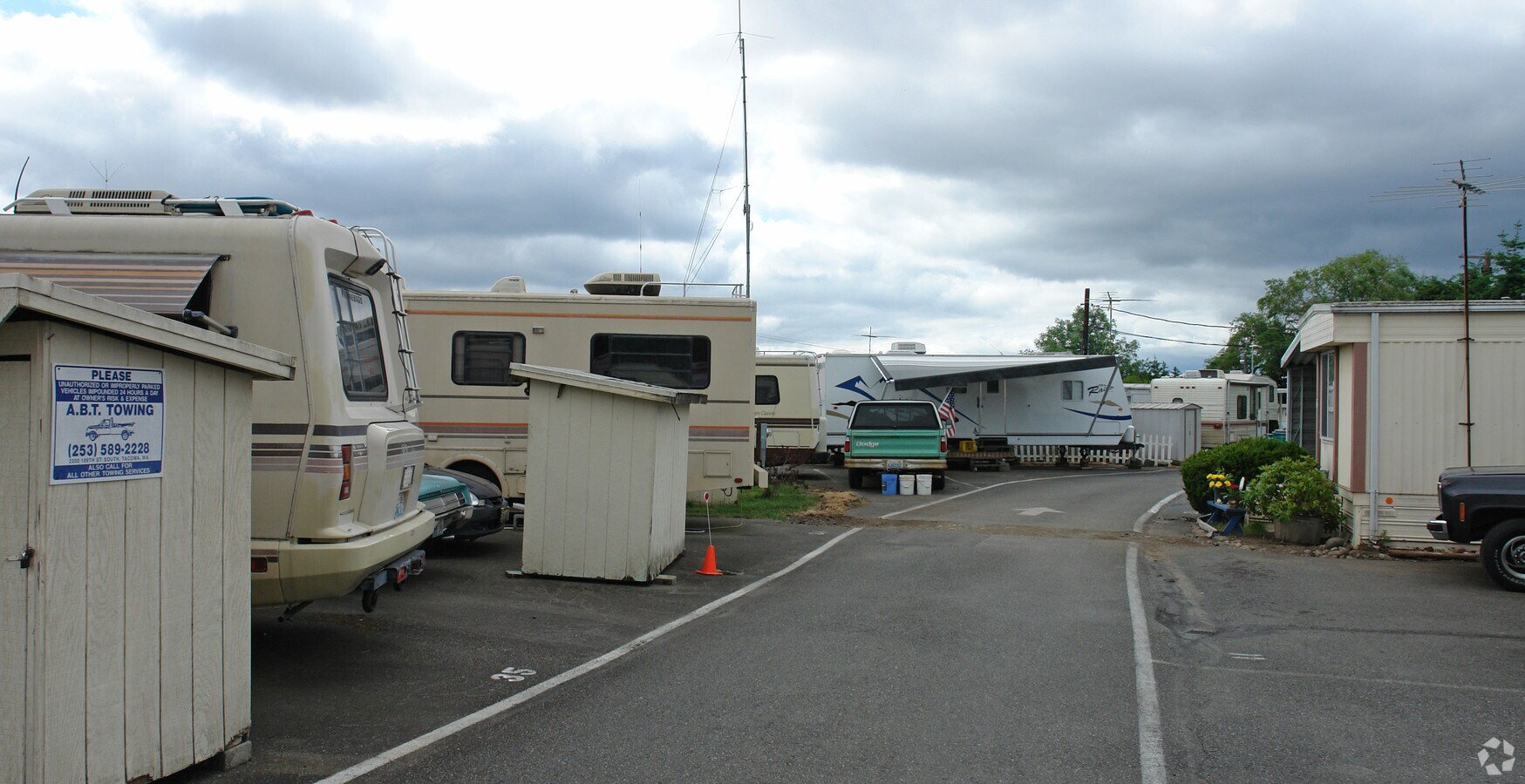 Photo - Oaknoll Trailer Park