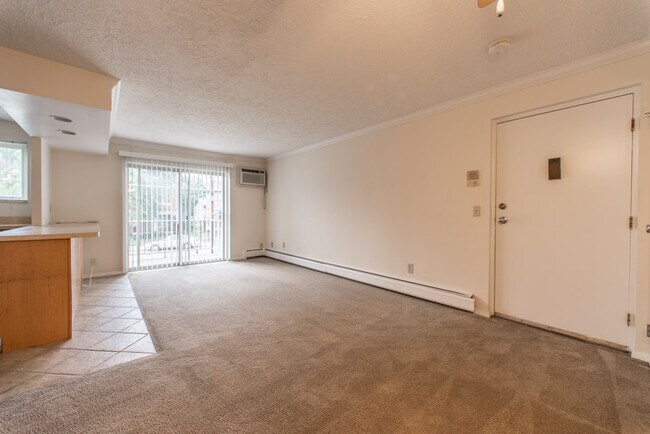 Photo - 2404 Ohio Ave