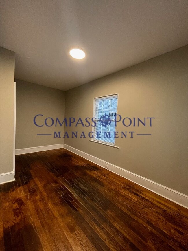 Photo - Welcome To Your New Home! FIRST MONTH'S RENT FREE!!