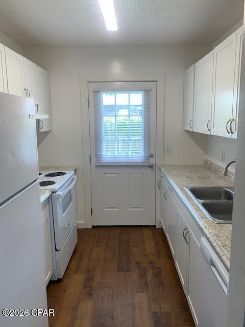 Photo - 2533 Johnson Dr
