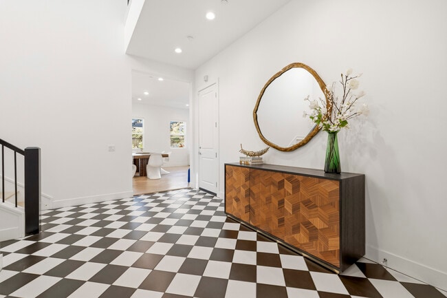 Photo - 19212 Blackthorn Dr
