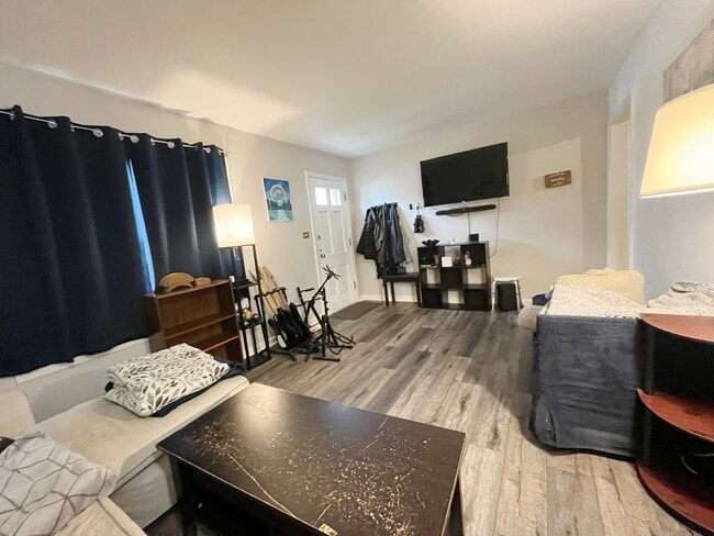 Photo - 2950 Des Plaines Ave Unit 2950