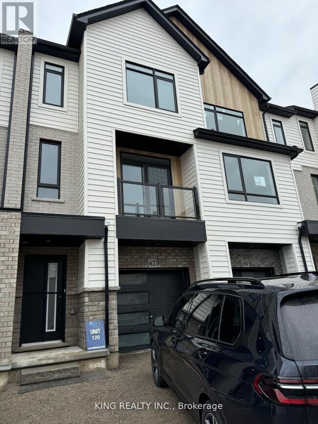 Photo - 4040 Mountain St