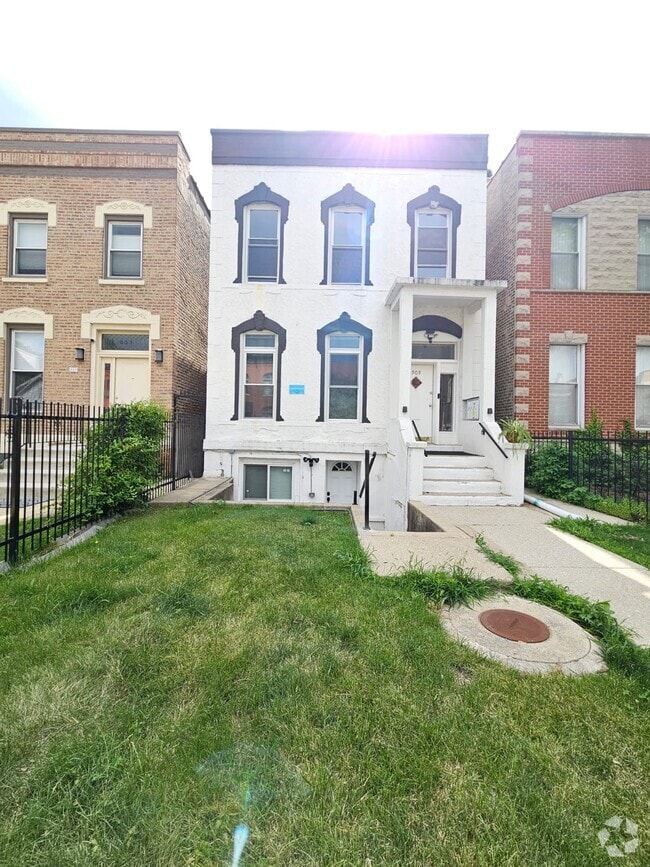Building Photo - 909 S Bell Ave Unit 2 Rental