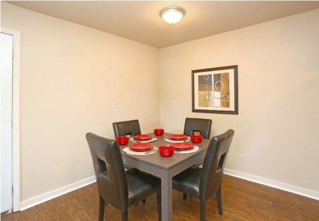 Photo - Preston Square Apartments