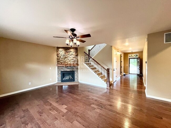 Photo - 6305 Walnut Grove St
