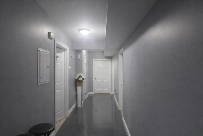 Building Photo - 412-414 Ferry St Unit 3