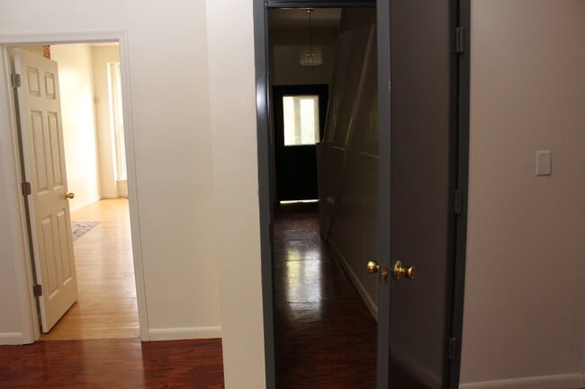 Photo - 1824 Bolton St Unit #1