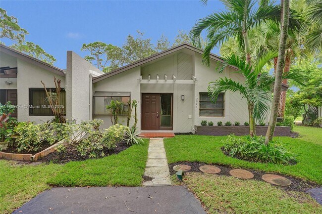 Photo - 3821 Arelia Dr Casa Adosada