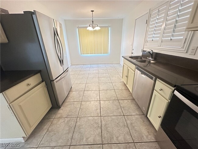 Photo - 501 Slayton Dr